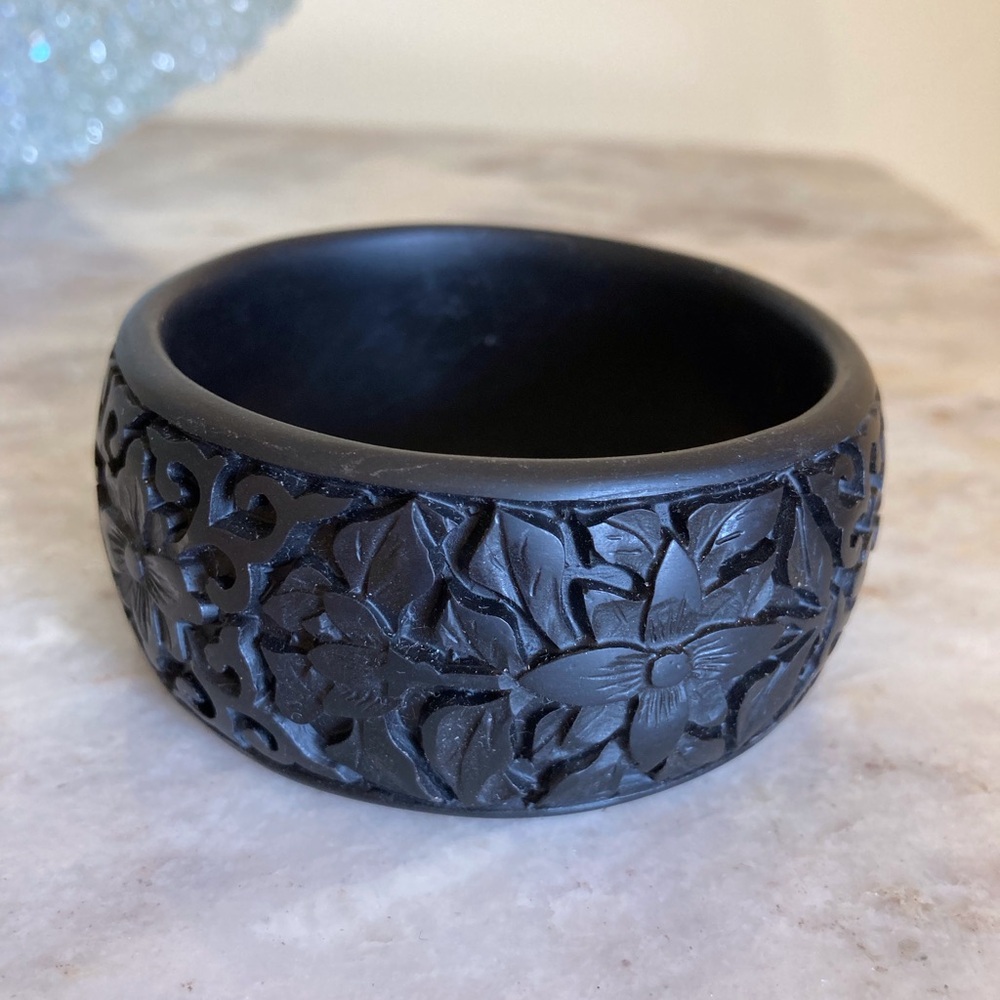 Rare Black Wide Cinnabar Bangle Bracelet Vintage